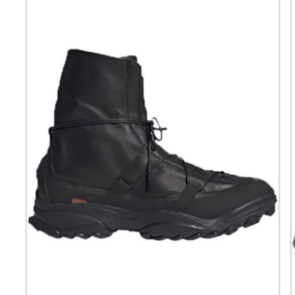 ADIDAS
ADIDAS CONSORTIUM X OAMC TYPE O-3 BLACK CLIMBING SHOES